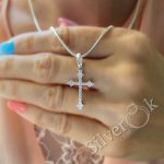 Невеликий Хрестик з фіанітами 35114 - Зображення 2